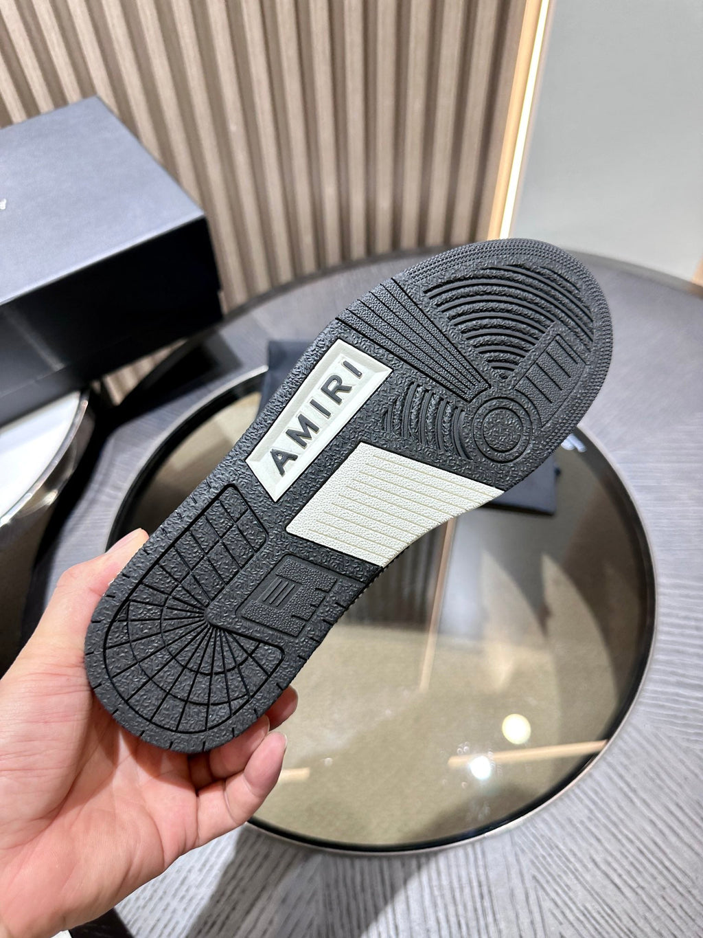 Amiri Leather Low-Top Fashion Sneakers - Casual Sports Shoes