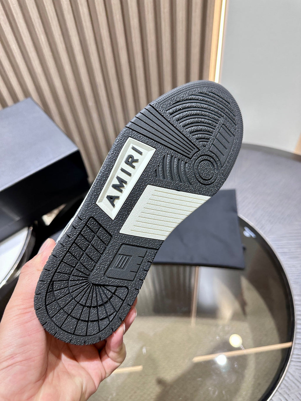 Amiri Leather Low-Top Fashion Sneakers - Casual Sports Shoes